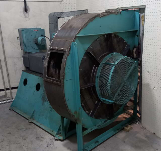 Вибродиагностика электродвигателя после его ремонта. Динамическая балансировка колеса вентилятора на рабочих оборотах без разборки